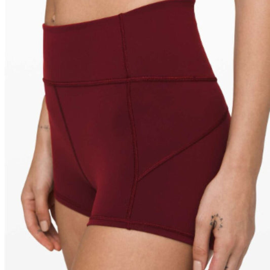 (6024) LULULEMON In Movement Short *Everlux 2.5" Sz 8 in DEEP ROUGE