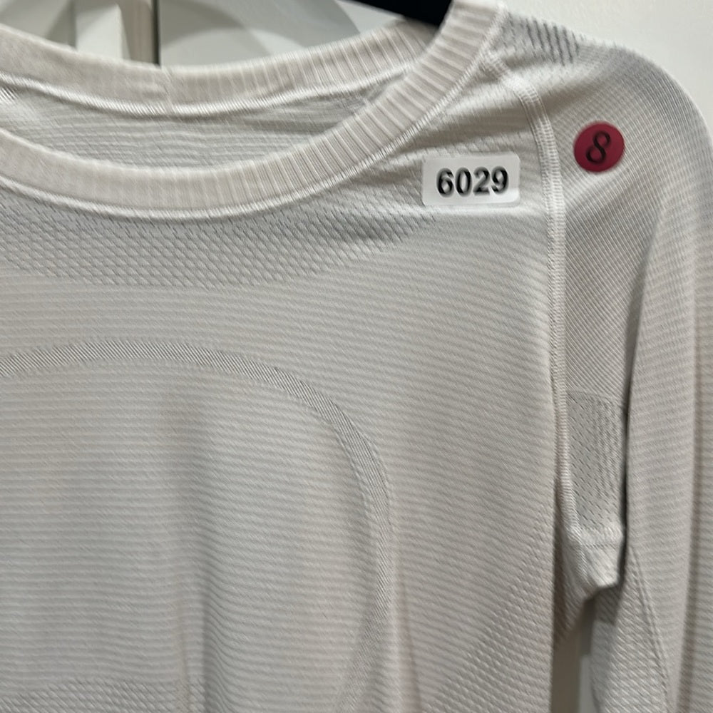 (6029)  🍋 LULULEMON RUN: Swiftly Tech Long Sleeve Crew Sz 8 WHITE VGUC
