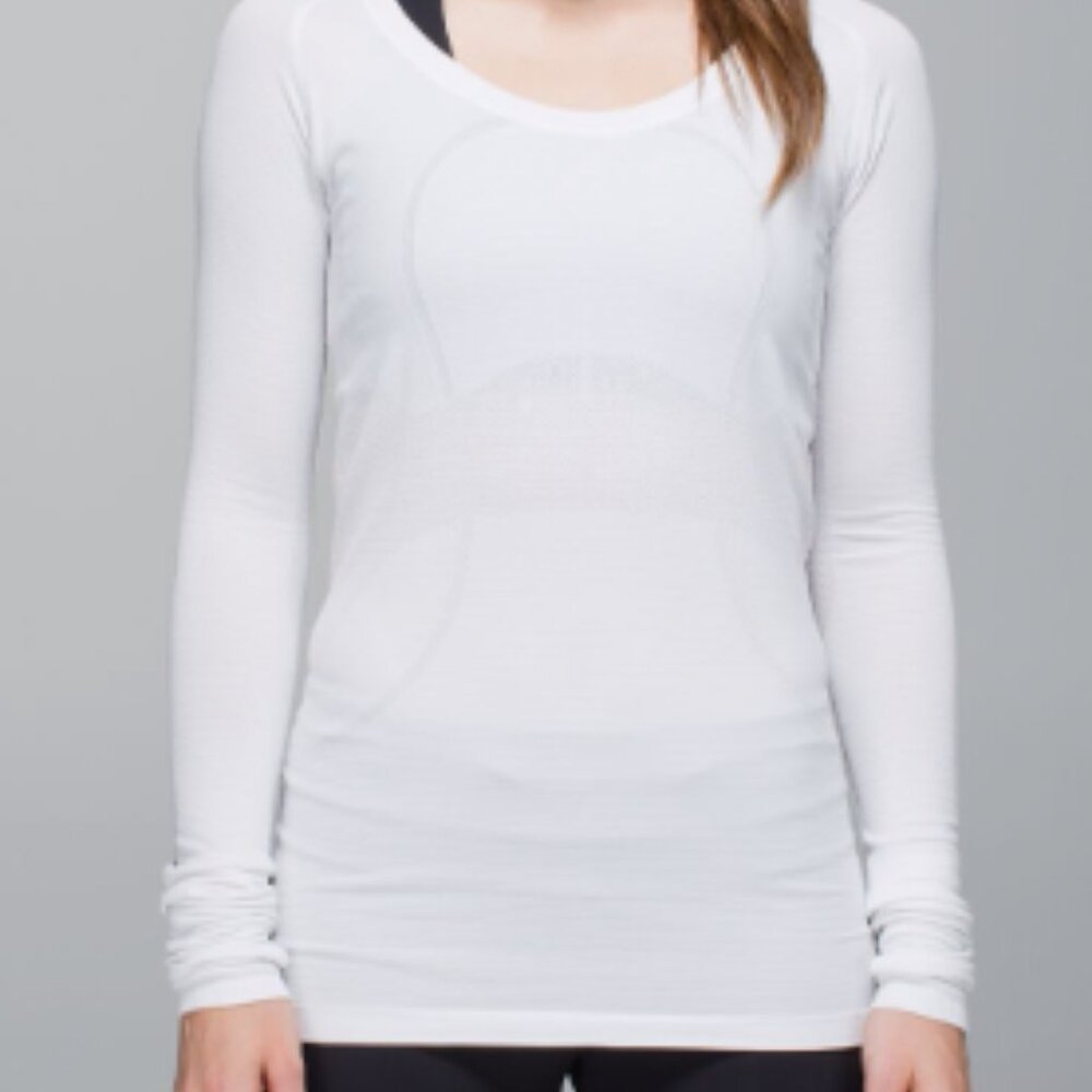 (6031)  🍋 LULULEMON RUN: Swiftly Tech Long Sleeve Crew Sz 8 WHITE *GUC
