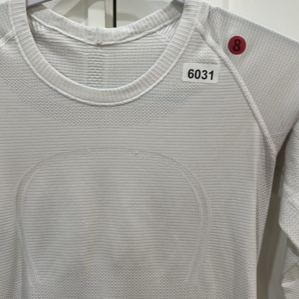 (6031)  🍋 LULULEMON RUN: Swiftly Tech Long Sleeve Crew Sz 8 WHITE *GUC