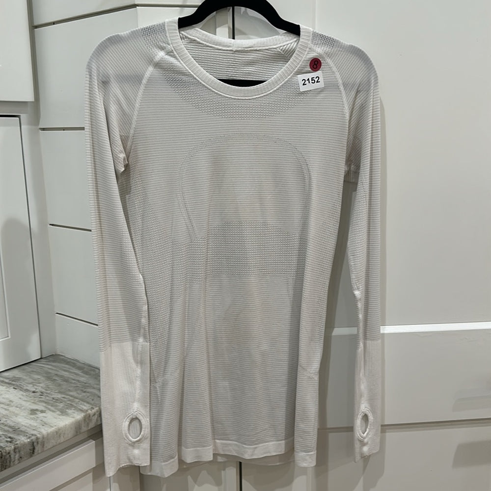 (2152)  🍋 LULULEMON RUN: Swiftly Tech Long Sleeve Crew Sz 8 WHITE *UC