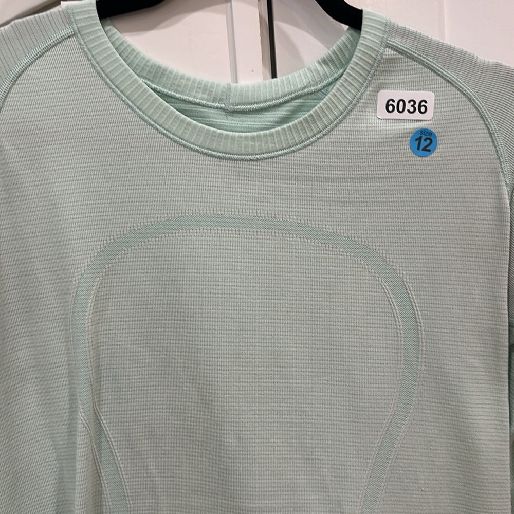 (6036)  🍋 LULULEMON RUN: Swiftly Tech Long Sleeve Crew Sz 12 Aquamarine *EUC