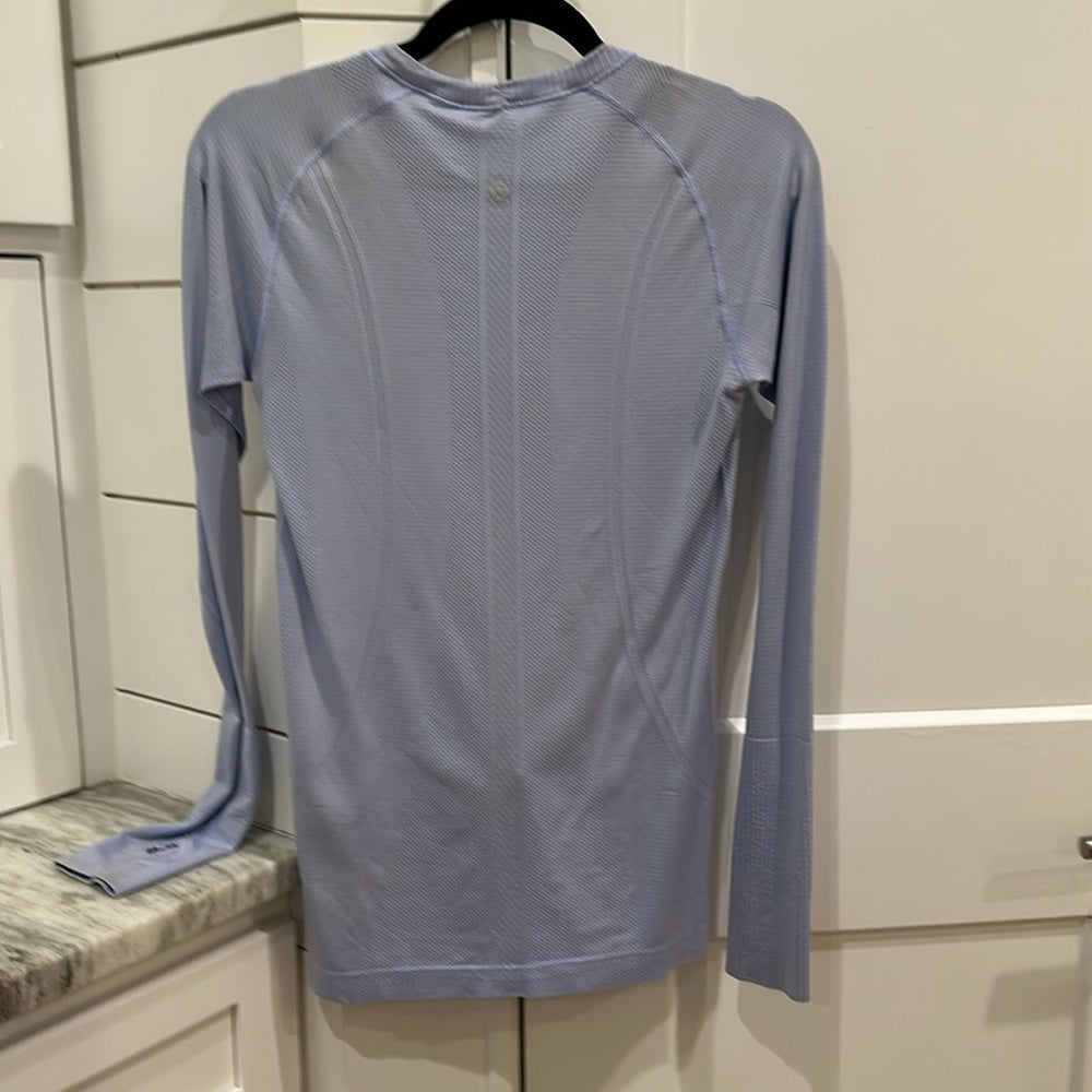 (2125) 🍋 LULULEMON RUN: Swiftly Tech Long Sleeve Crew Sz 8 *GUC
