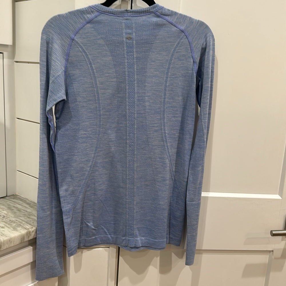 (2050) 🍋 LULULEMON RUN: Swiftly Tech Long Sleeve Crew Sz 8 *GUC