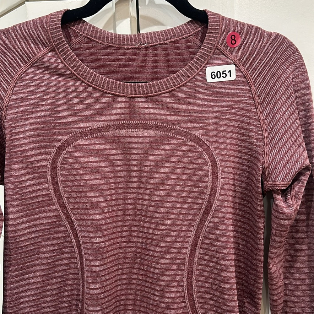 (6051)  🍋 LULULEMON RUN: Swiftly Tech Long Sleeve Crew Sz 8 *EUC