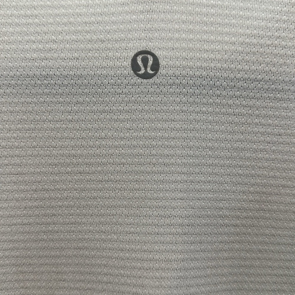 (6059) LULULEMON MENS Metal Vent Tech Short Sleeve Sz L