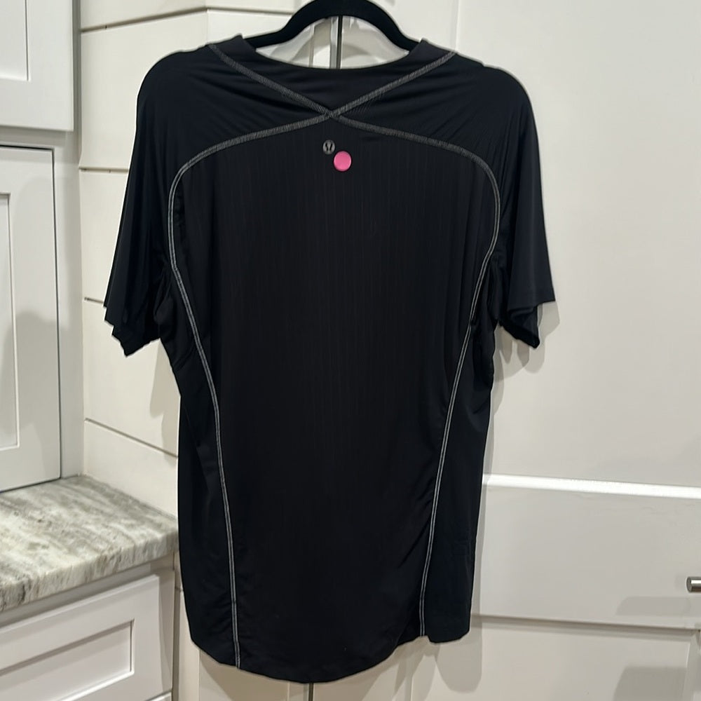 (6057) LULULEMON MENS Metal Vent Tech Short Sleeve