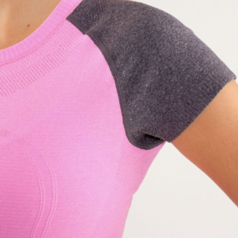 (6071)  🍋 LULULEMON RUN: Swiftly Tech Short Sleeve Crew Sz 8 **LOVED