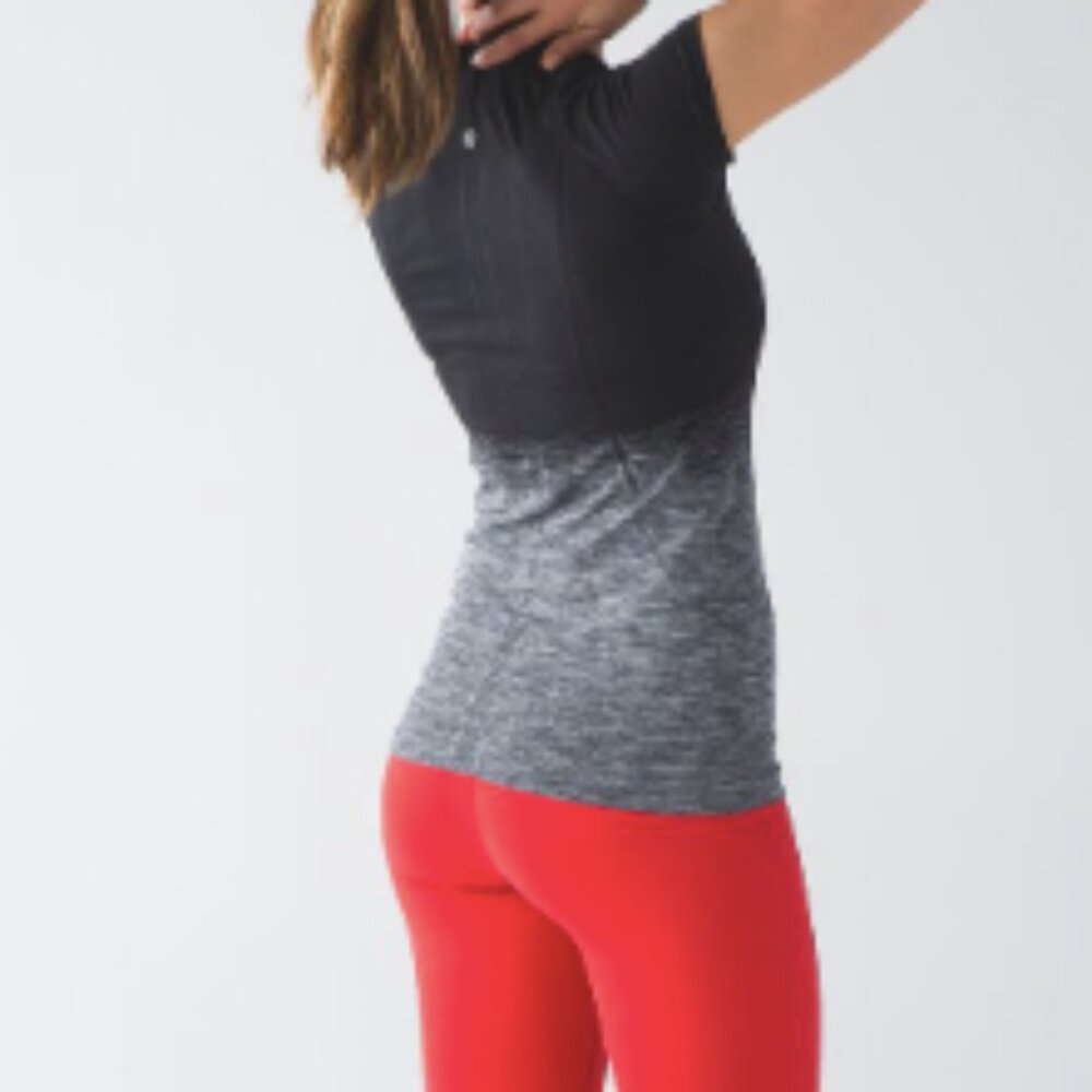 (6073)  🍋 LULULEMON Swiftly Tech Short Sleeve Scoop (Fan Gear) Sz 6 **LOVED