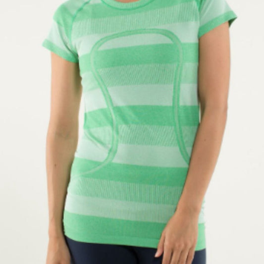 (6078)  🍋 LULULEMON RUN: Swiftly Tech Short Sleeve Crew Sz 8 **LOVED *RARE