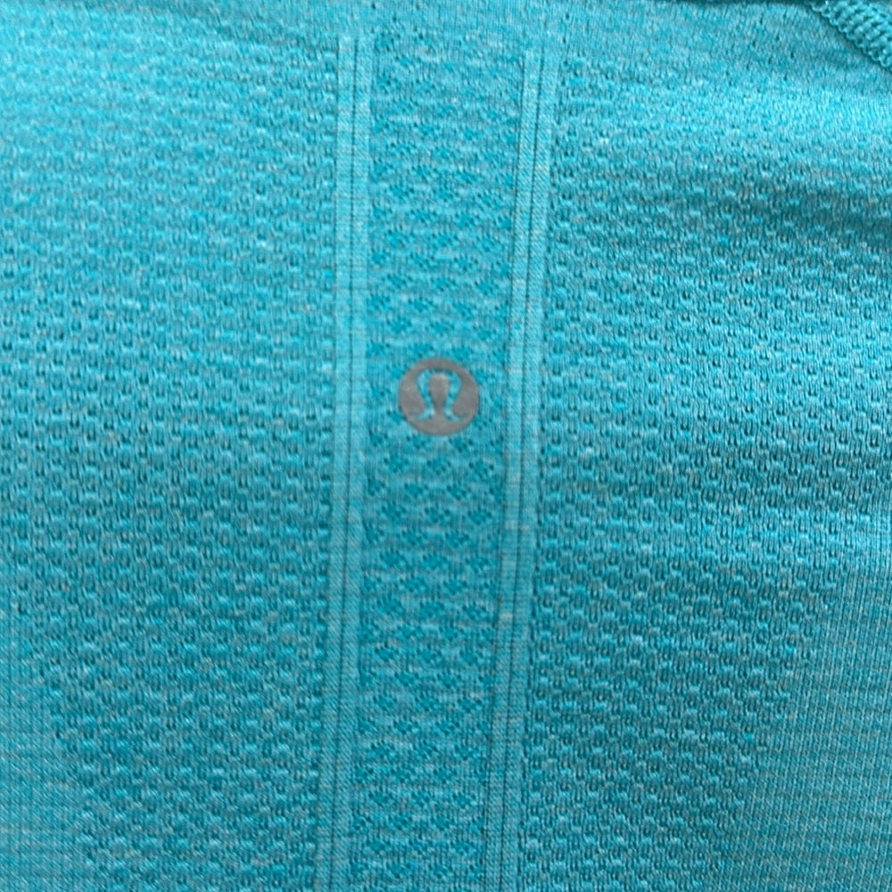 (6080)  🍋 LULULEMON RUN: Swiftly Tech Short Sleeve Crew Sz 6 **LOVED *RARE