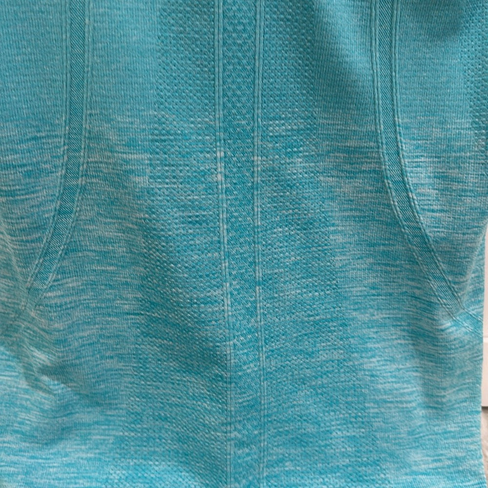 (6080)  🍋 LULULEMON RUN: Swiftly Tech Short Sleeve Crew Sz 6 **LOVED *RARE