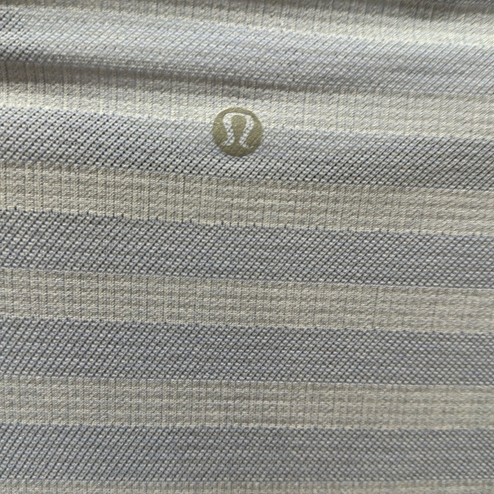 (6084)  🍋 LULULEMON RUN: Swiftly Tech Short Sleeve Crew Sz 6 **LOVED *STRIPE