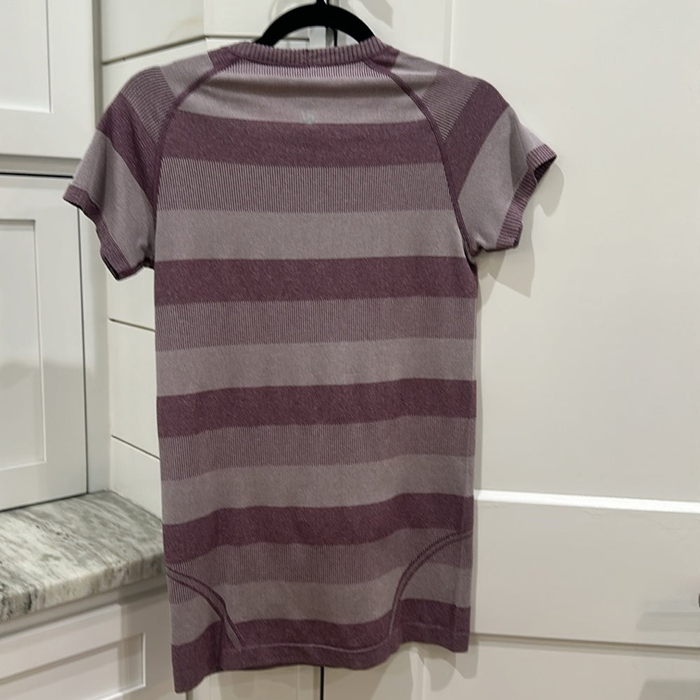 (6094) 🍋 LULULEMON RUN: Swiftly Tech Long Sleeve Crew Sz 8 *GUC