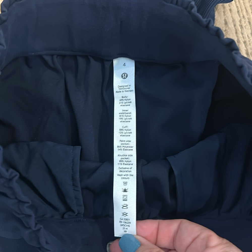 (6101) 🍋 LULULEMON On the Fly Jogger Pant *28" Sz 4 MIDNIGHT NAVY