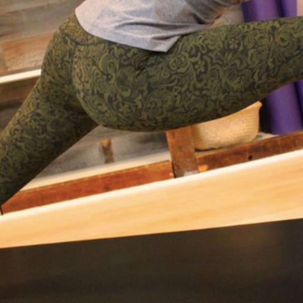 (6105) Lululemon Wunder Under Hi-Rise Tight Sz 12 * LOVED *EUC