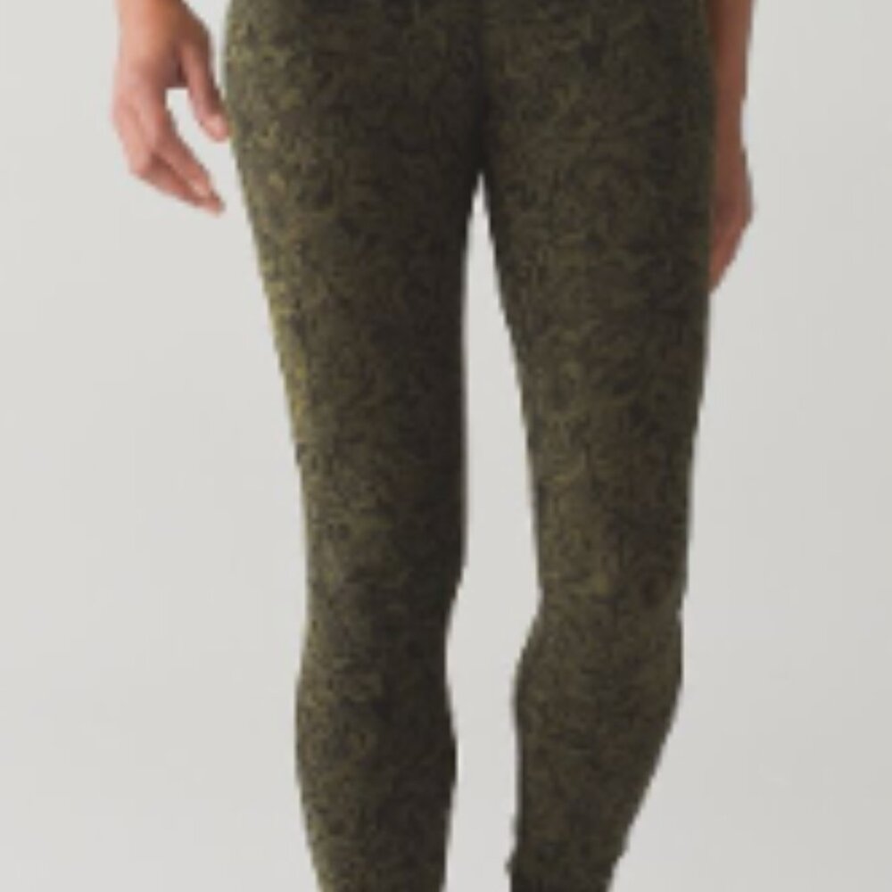 (6105) Lululemon Wunder Under Hi-Rise Tight Sz 12 * LOVED *EUC