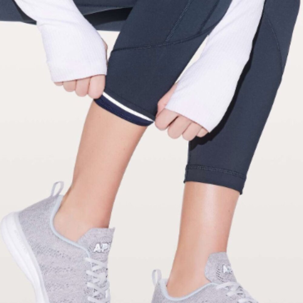 (6108)  LULULEMON All The Right Places Crop II *23" Sz 8 **LOVED *FLAW