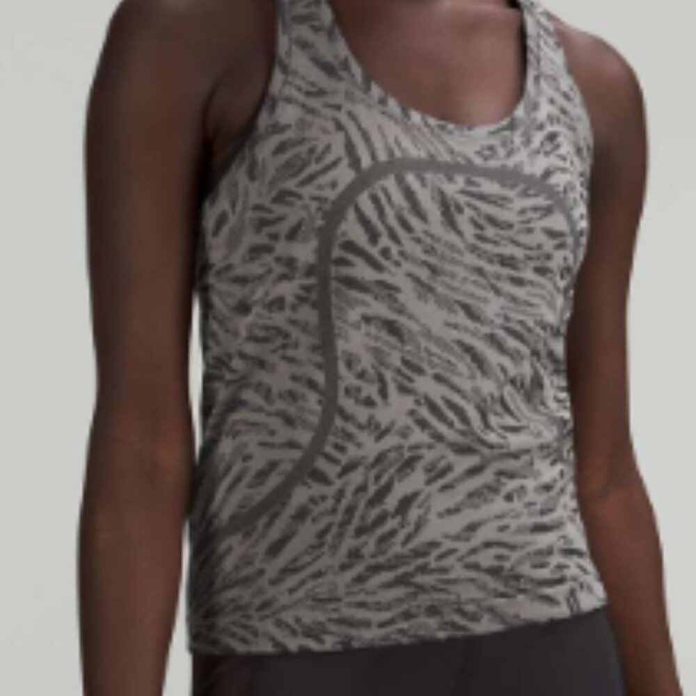 (6113)  🍋 LULULEMON RUN: Racerback Tank Top 2.0 *Race Length Sz 6 *EUC