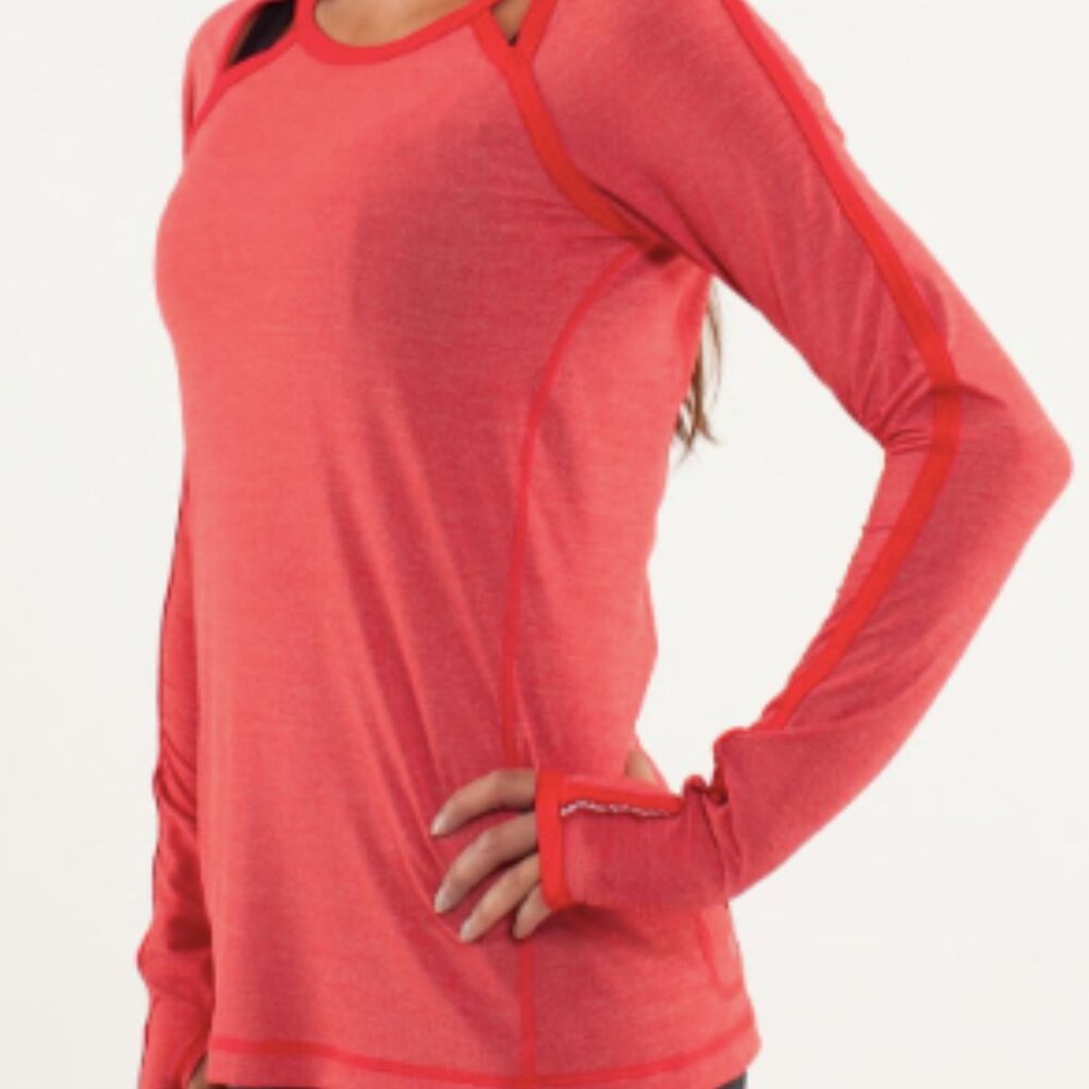 (6118)  🍋 LULULEMON Team Spirit Long Sleeve Sz 8/10 in CURRANT EUC