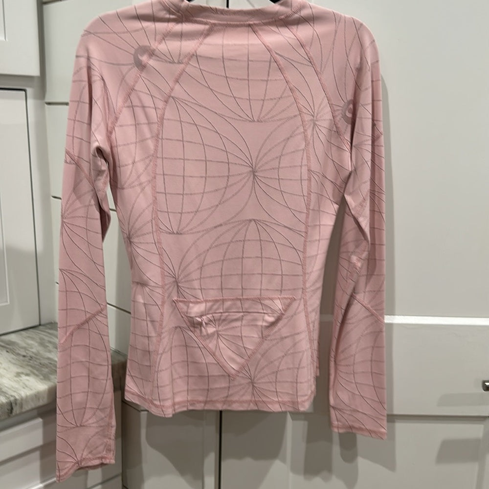 (6119/6220)  🍋 RARE LULULEMON Long Sleeve Sz 8 **RARE**