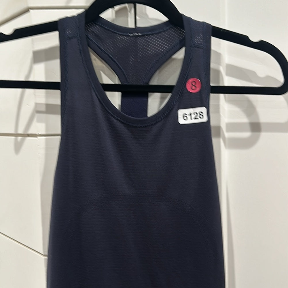 (6128)  🍋 LULULEMON RUN: Swiftly Tech T-BACK Sz 8 ** LOVED