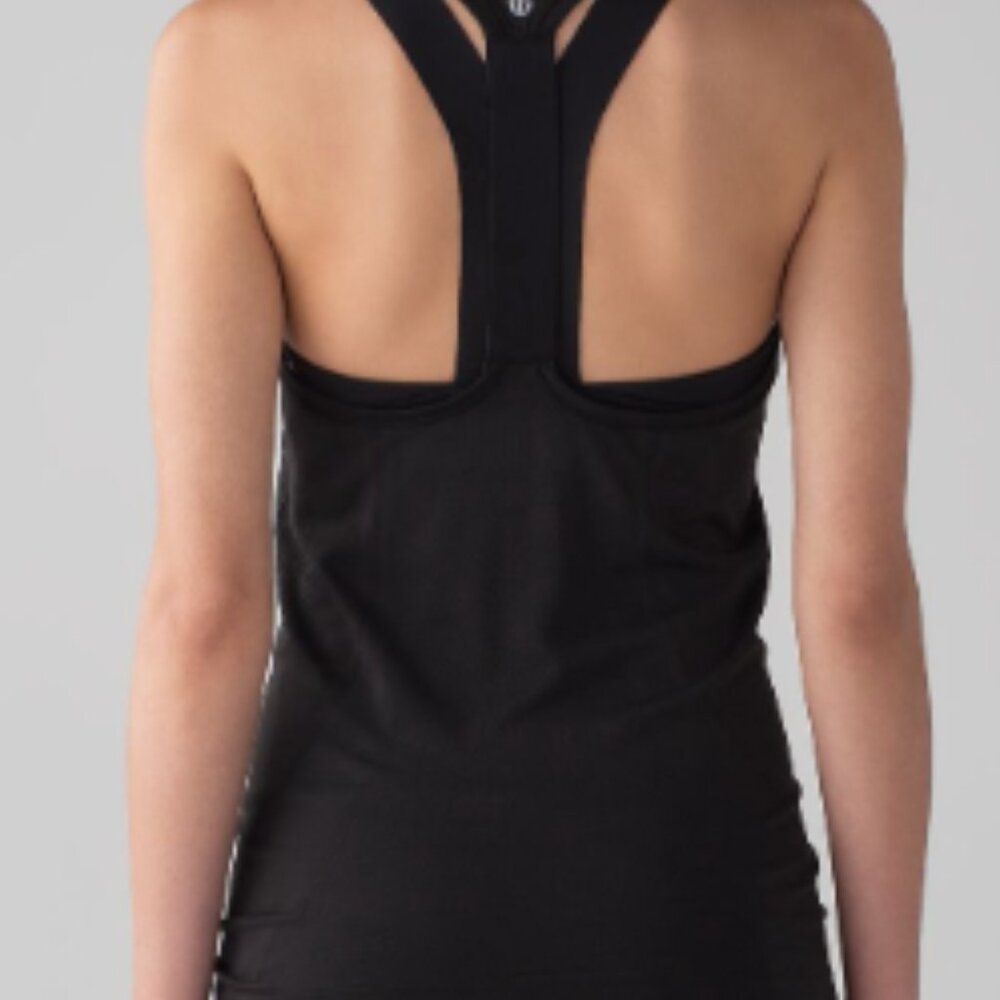 (6129)  🍋 LULULEMON RUN: Swiftly Tech T-BACK Sz 8 ** LOVED BLACK