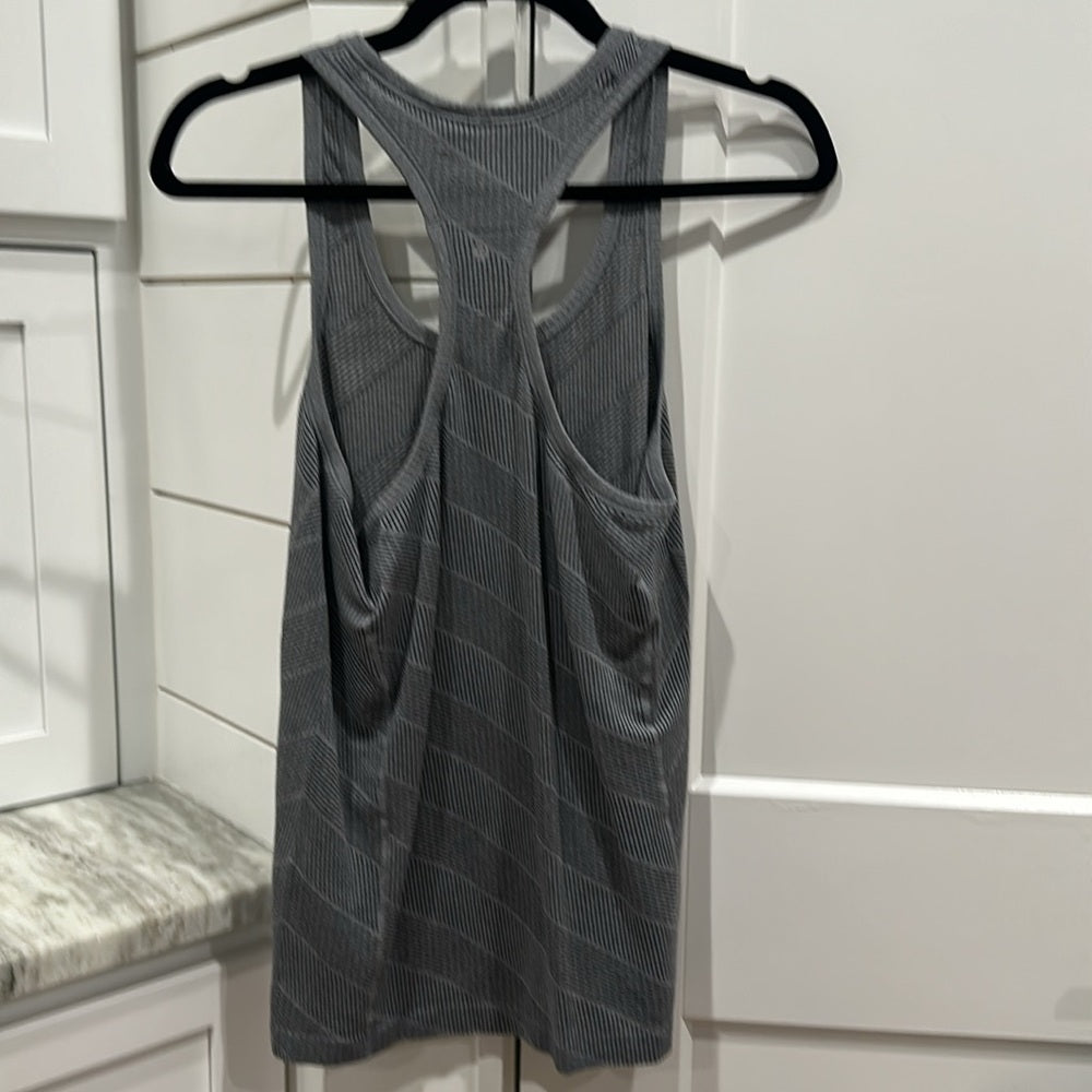 (6131)  🍋 LULULEMON RUN: Swiftly Tech Racerback Sz 8 ** LOVED