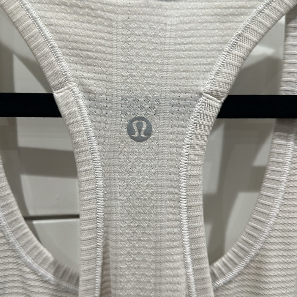 (6135)  🍋 LULULEMON RUN: Swiftly Tech Racerback Sz 8 ** LOVED SAN 10K LIM EDIT
