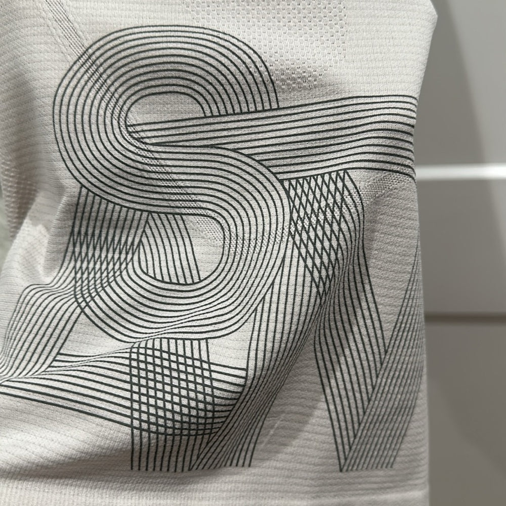 (6135)  🍋 LULULEMON RUN: Swiftly Tech Racerback Sz 8 ** LOVED SAN 10K LIM EDIT