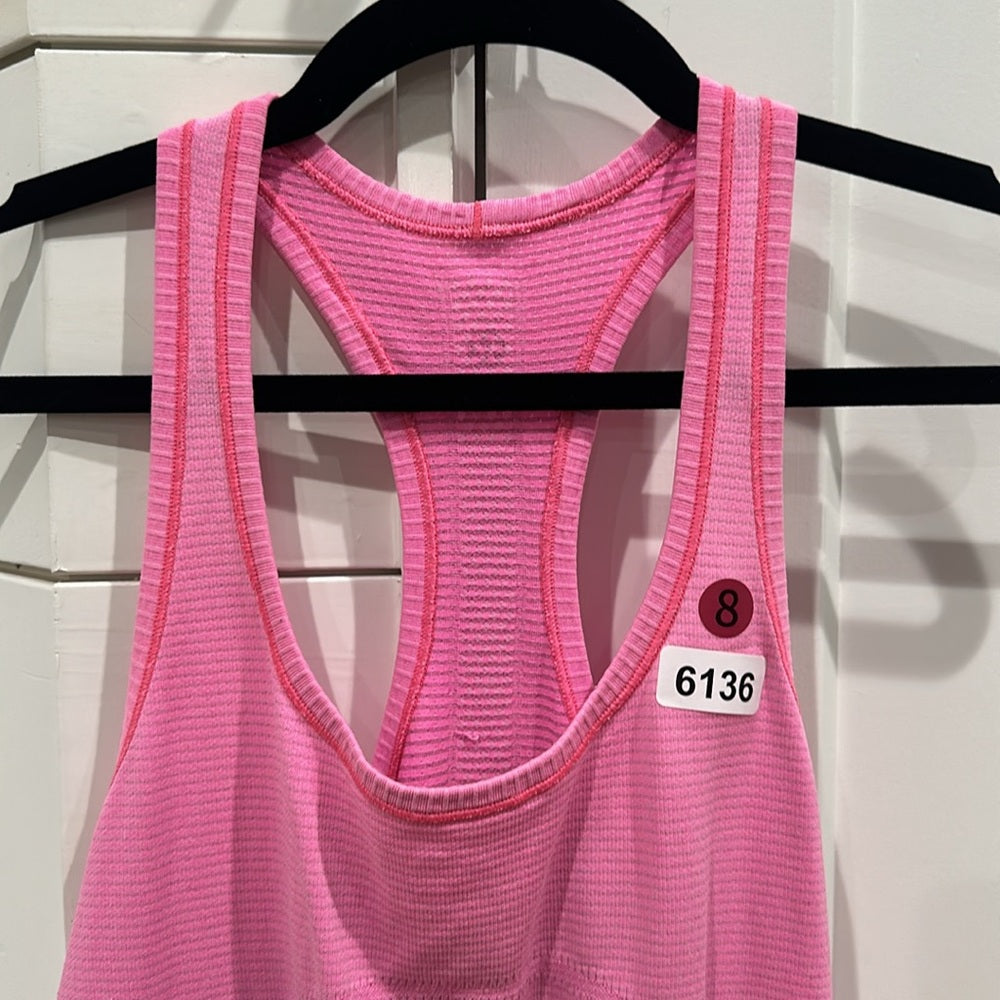 (6136)  🍋 LULULEMON RUN: Swiftly Tech Racerback Sz 8 ** LOVED *FLAW