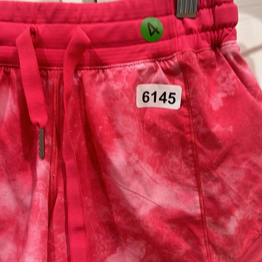 (6145) Hotty Hot HR Lined Short 4" - Sz 4 *LOVED * EUC
