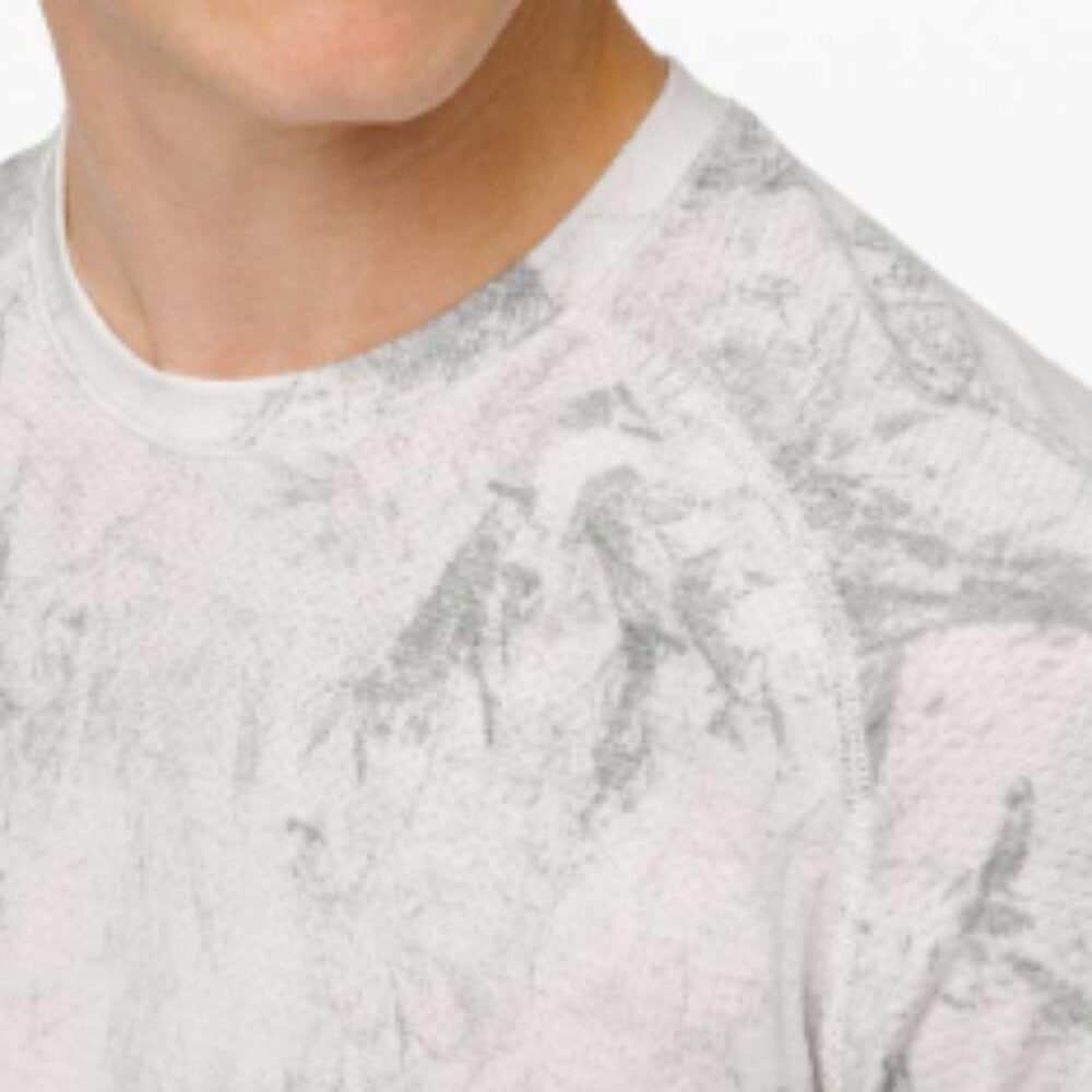 (6155) LULULEMON MENS Metal Vent Tech Long Sleeve *Chalk Wash Sz XS *LOVED EUC