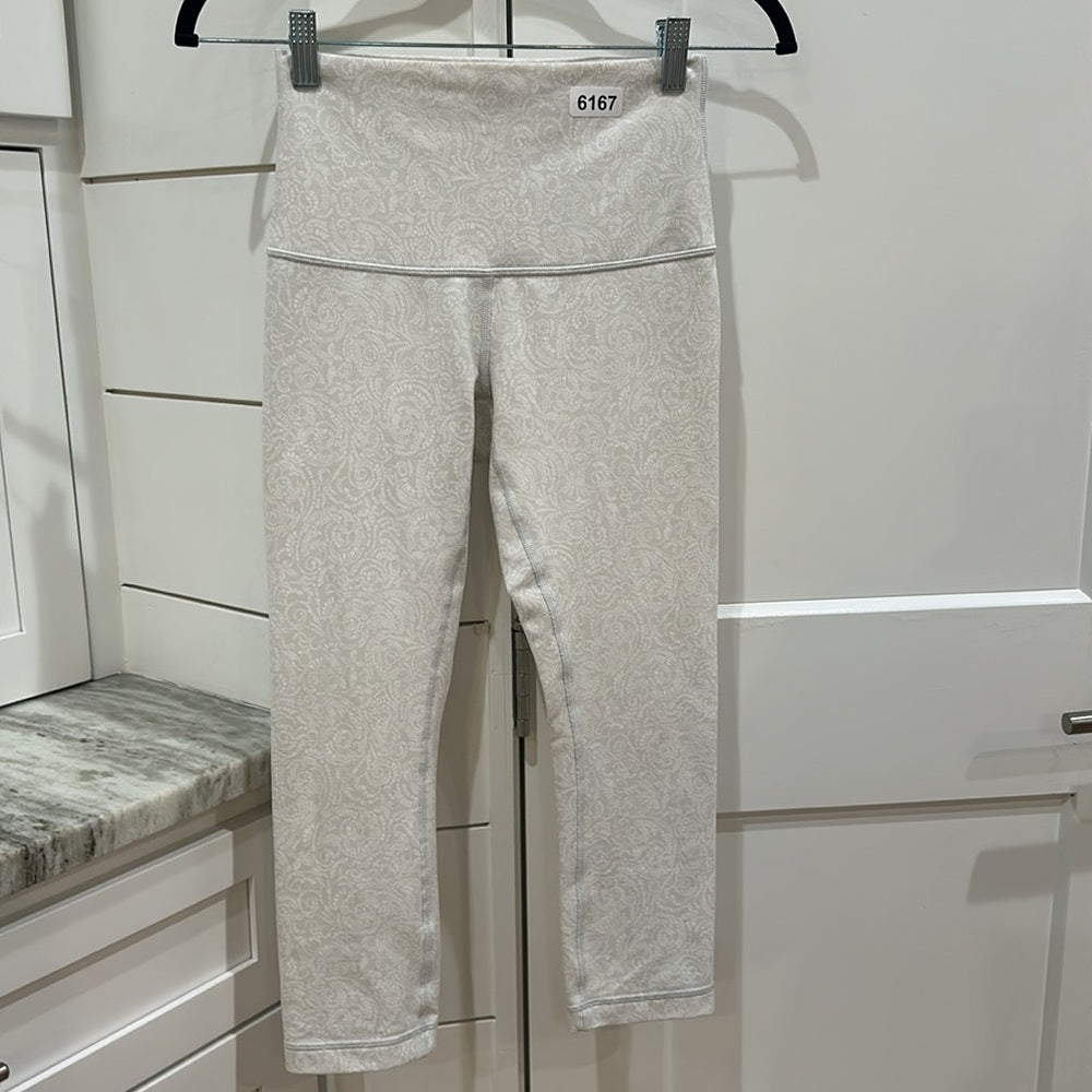 (6167) Lululemon Wunder Under Crop MANIFESTO Sz 6 * LOVED *SPECIAL EDITION