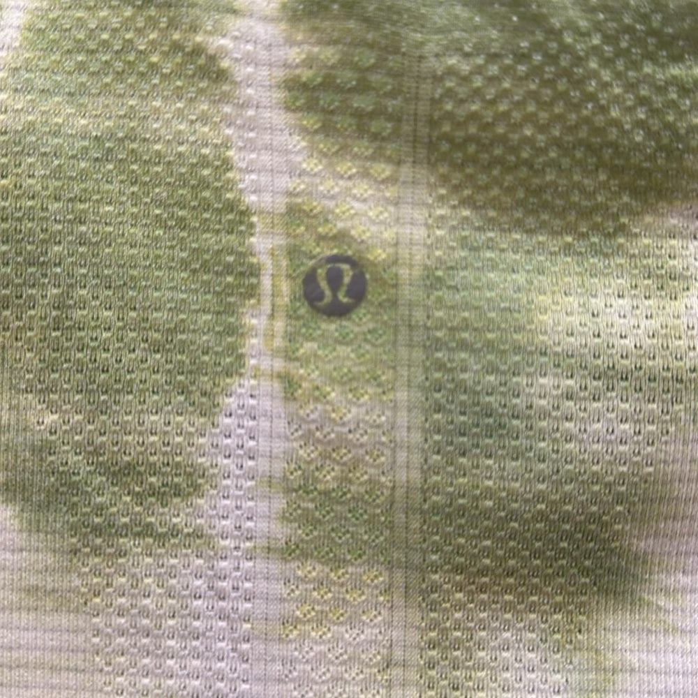 (6168)  🍋 LULULEMON RUN: Swiftly Tech Short Sleeve Crew Sz 4 **LOVED **ORIGINAL