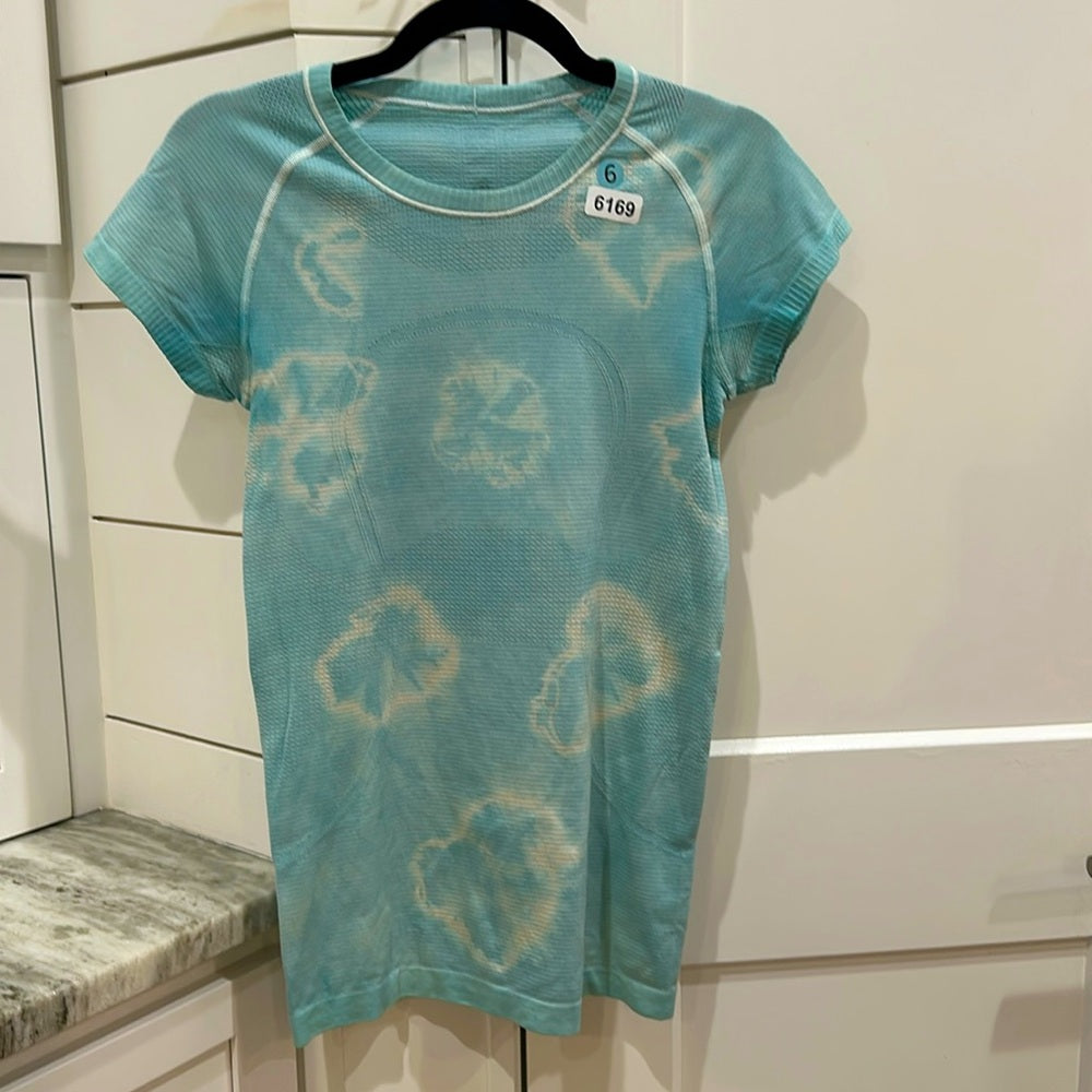 (6169)  🍋 LULULEMON RUN: Swiftly Tech Short Sleeve Crew Sz 6 **LOVED **ORIGINAL