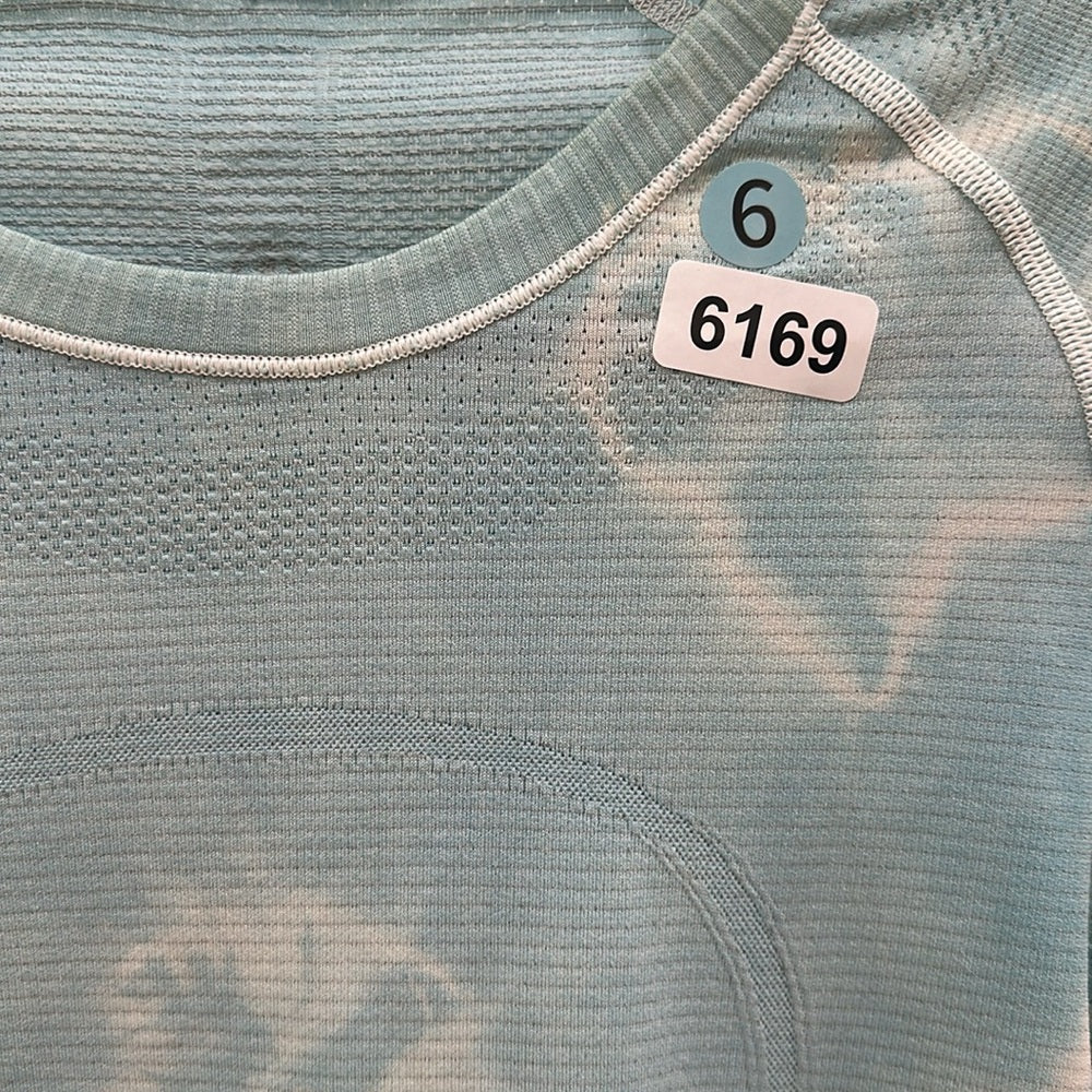 (6169)  🍋 LULULEMON RUN: Swiftly Tech Short Sleeve Crew Sz 6 **LOVED **ORIGINAL