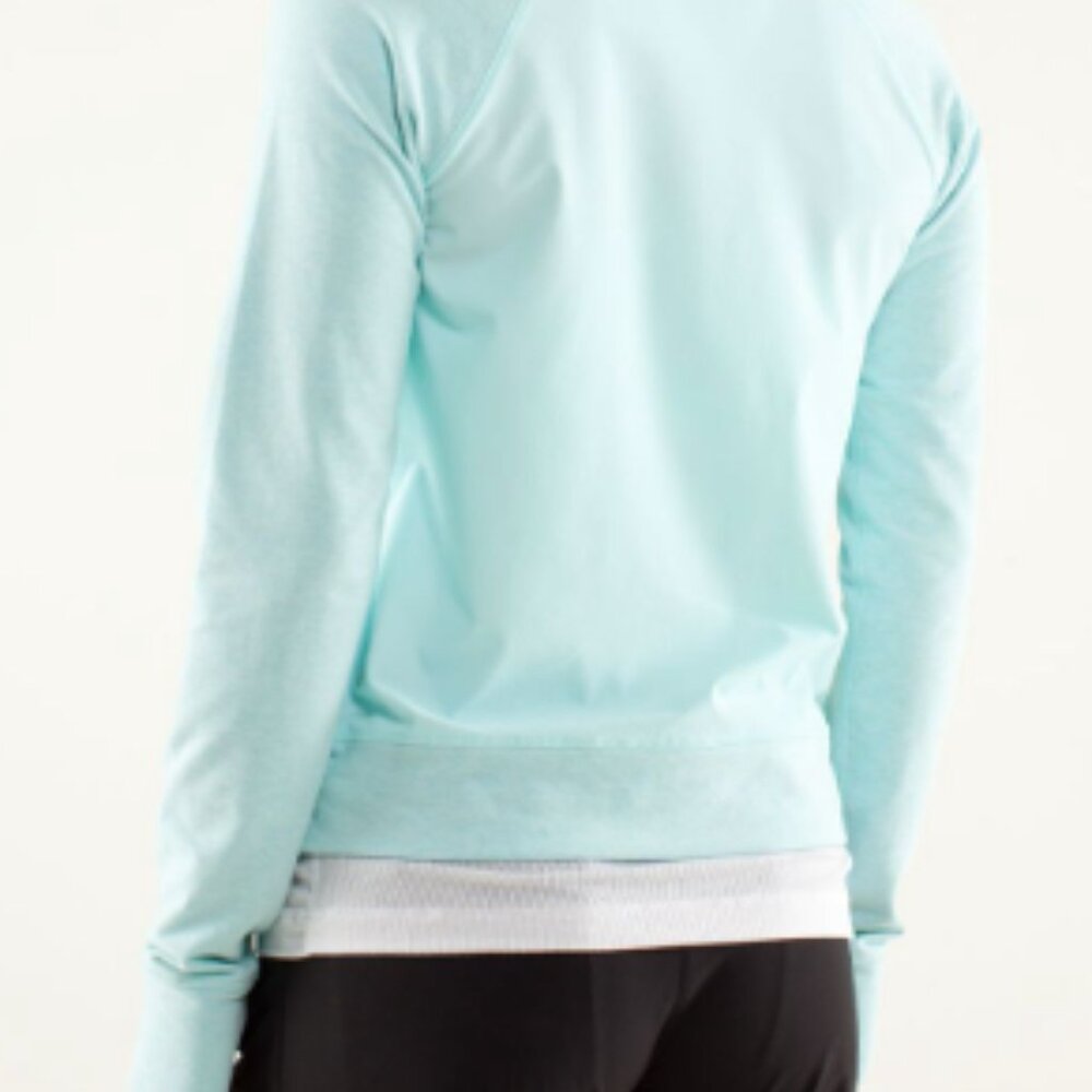 (6182) LULULEMON Voyage Pullover P2P= 20.5" Sz 10 in AQUAMARINE