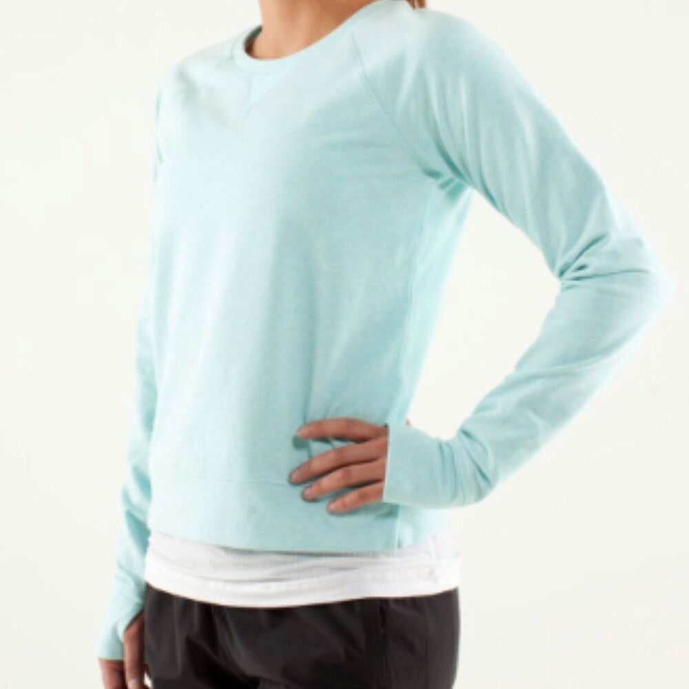 (6182) LULULEMON Voyage Pullover P2P= 20.5" Sz 10 in AQUAMARINE
