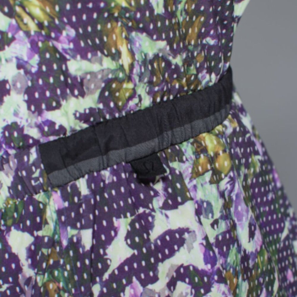 (6193) LULULEMON City Summer Dress - Sz 6 in Floral Sport White Multi