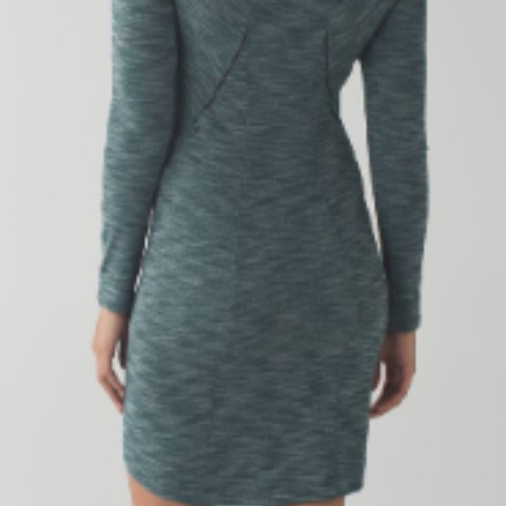 (6195) LULULEMON &go Where-To Dress *Short Sleeve - Sz 6 -Heathered Dk Fu…