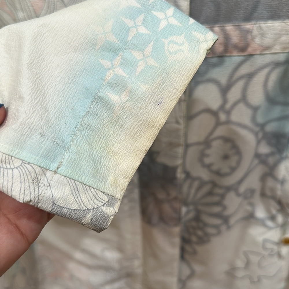 (6197) LULULEMON Floral Dove Light Weight Trench Sz 6 With LLL LOGO *FLAW *RARE