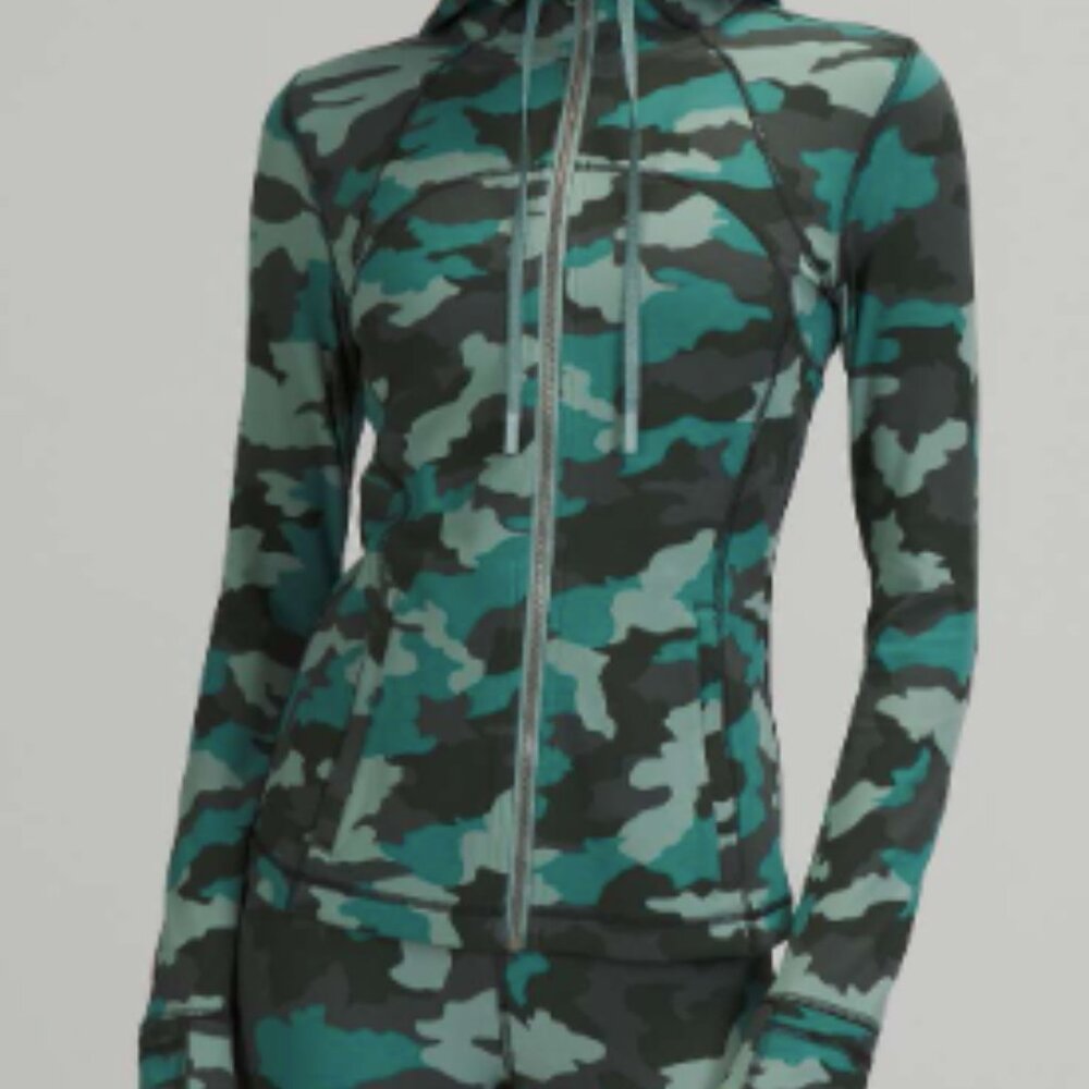 (6179) LULULEMON Hooded Define Jack Sz 6 / Heritage 365 Camo Tidewater Teal *EUC