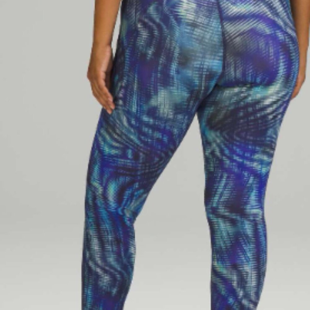 (6208) LULULEMON Invigorate High-Rise Tight 28" *Foil Sz 8 *LOVED