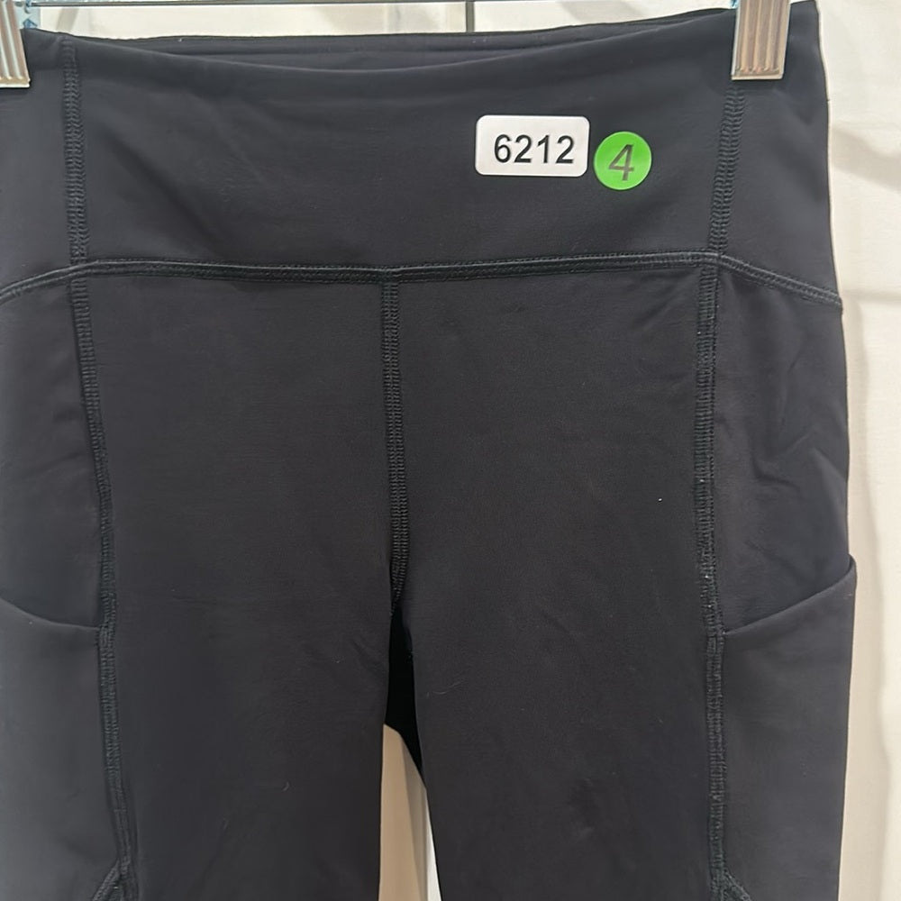 (6212) 🍋 LULULEMON Sole Training 7/8 Tight in Sz 4  **LOVED