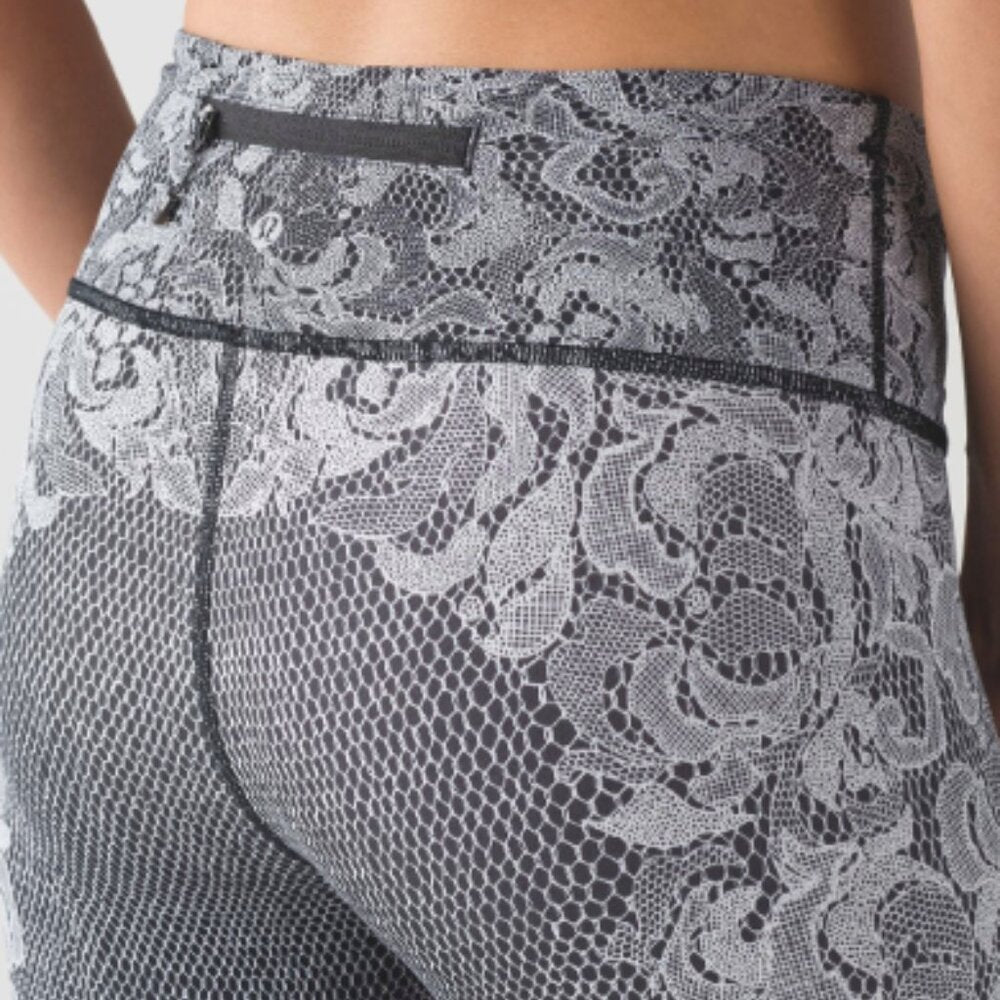 (6213) Lululemon Speed Wunder Tight (Nulux) Sz 10 *LOVED