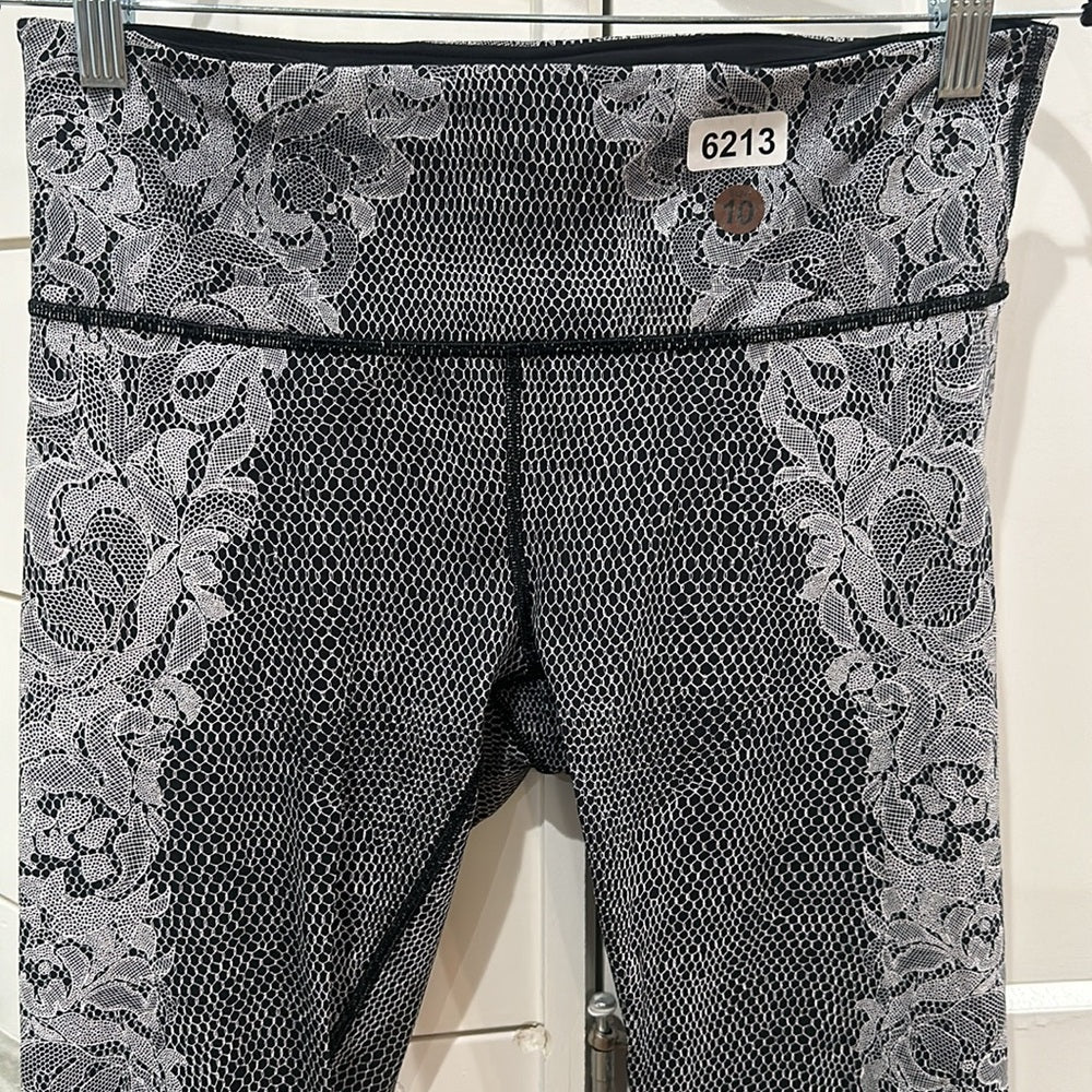 (6213) Lululemon Speed Wunder Tight (Nulux) Sz 10 *LOVED