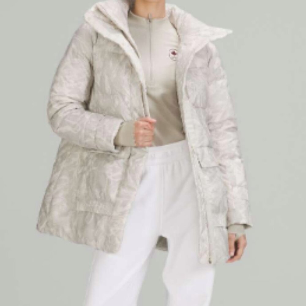Lululemon Goose Down Jacket Size 2 – Oversized Fit Warm Winter Coat