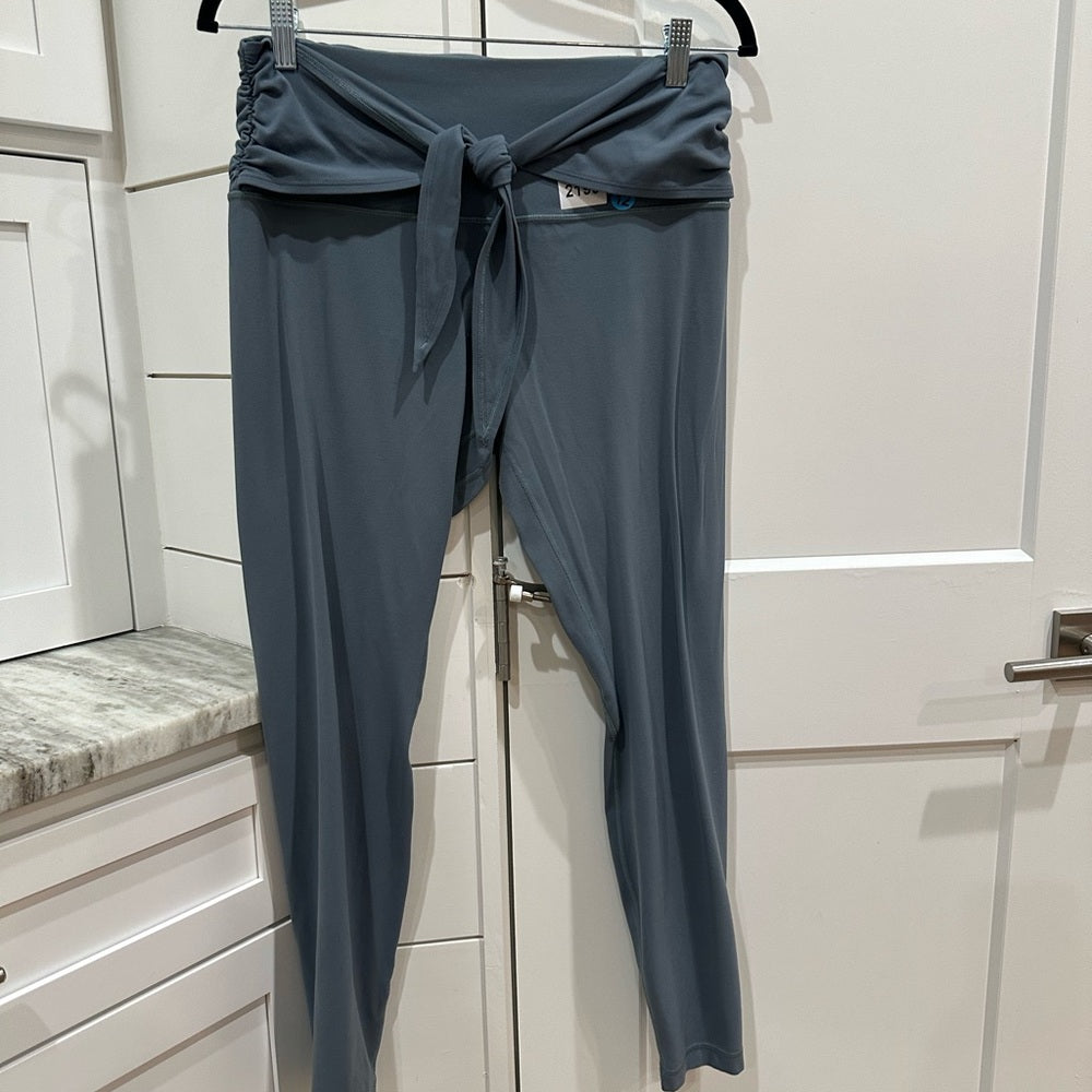 (2199) Lululemon Align Pant 28" *Wrap Waist SPECIAL EDITION. Sz 12 **LOV…