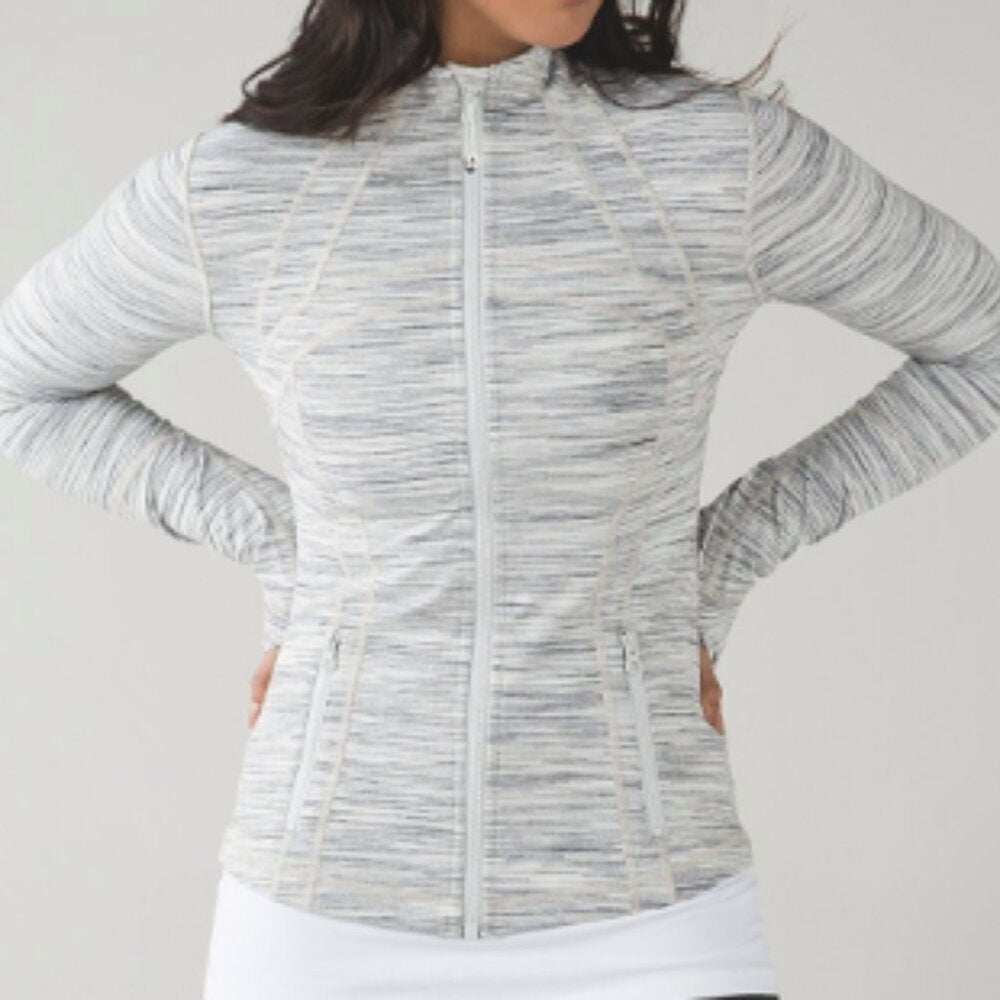 (6240) LULULEMON Define Jacket Sz 8 *EUC